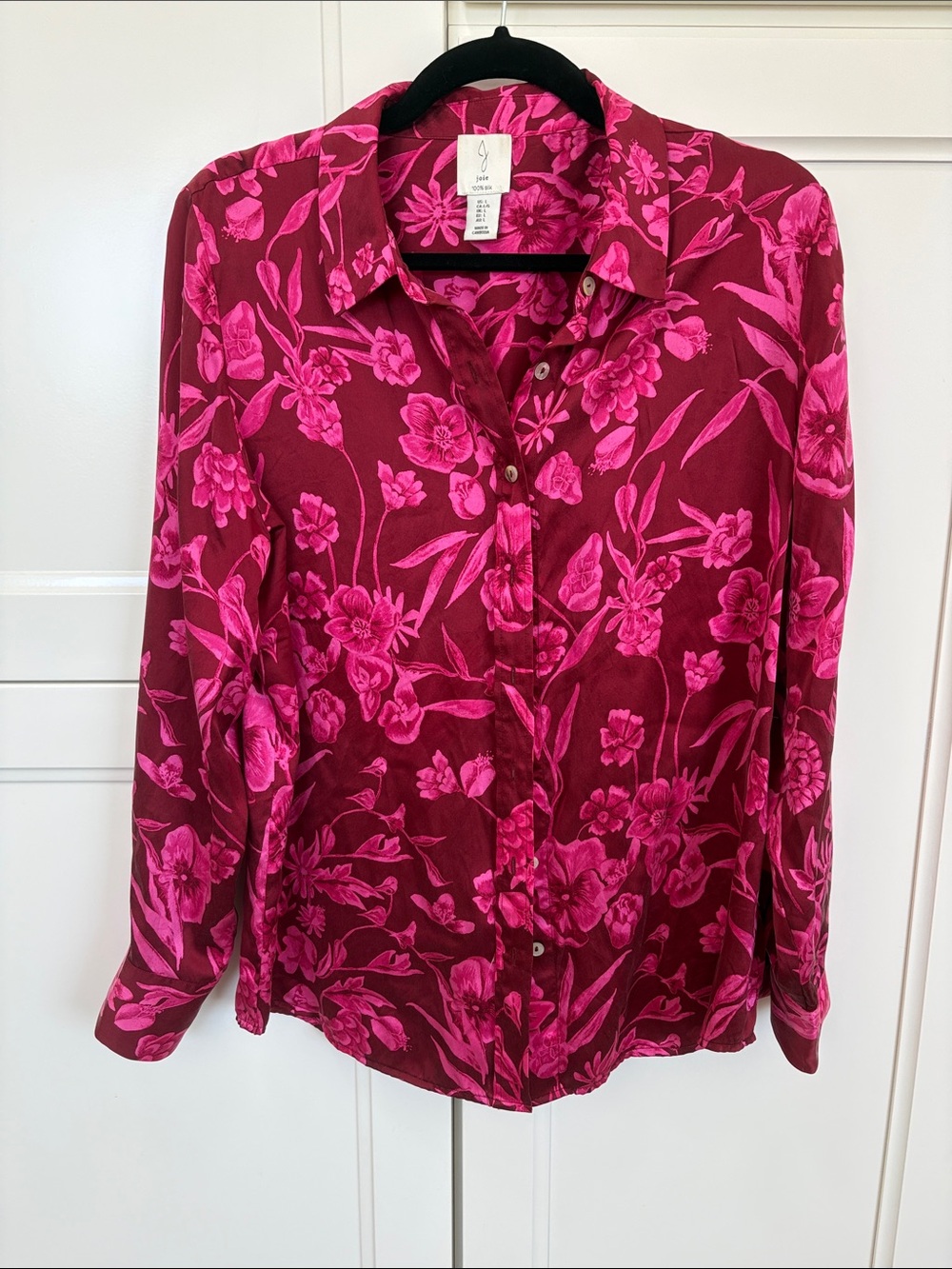 Joie silk Button-Down Floral Blouse in Berry and Hot Pink